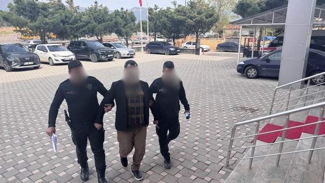 "Okullar değil yargı makamları hedef alınmalı" diyen şahıs gözaltına alındı