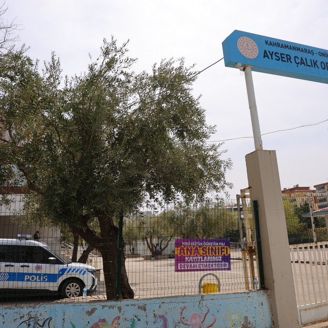 Saldırının olduğu okulda sessizlik hakim