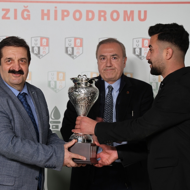 Elazığ Belediye Başkanlığı Koşusu'nda zafer Tribal Chief'in