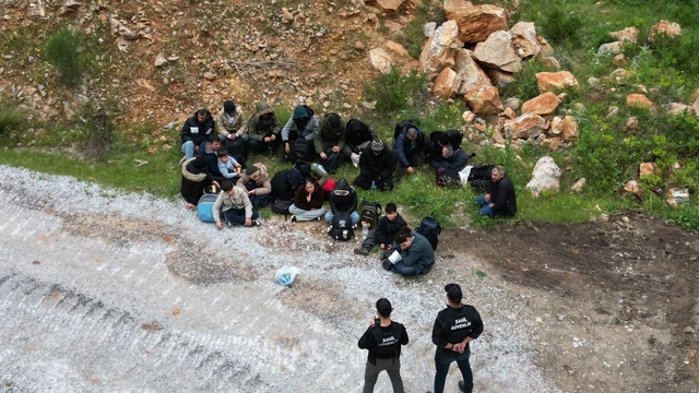Bodrum'da 6'sı çocuk 21 düzensiz göçmen yakalandı
