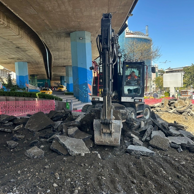 Trabzon'da Atatürk Alanındaki viyadüklerin altı dinlenme alanı olacak