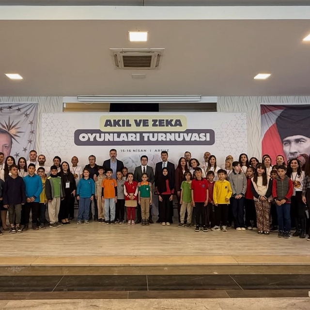 Arsuz'da akıl ve zeka oyunları turnuvası başladı