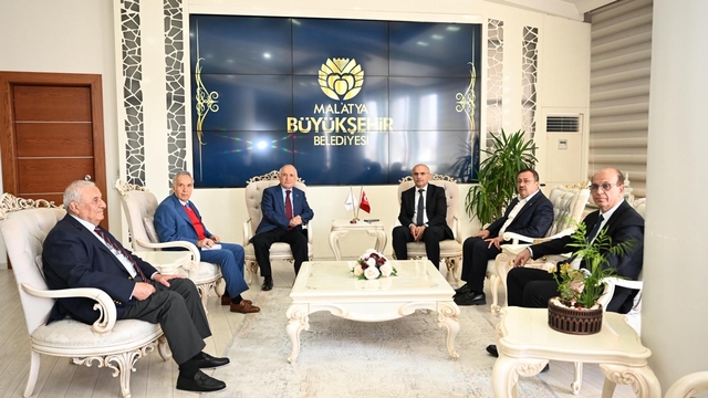 Cemil Çiçek, Başkan Er'i ziyaret etti