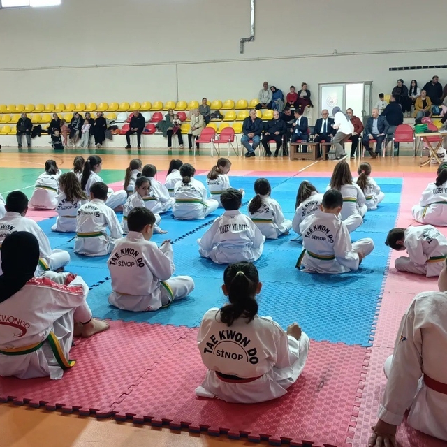 Erfelek'te kuşak sınavı heyecanı