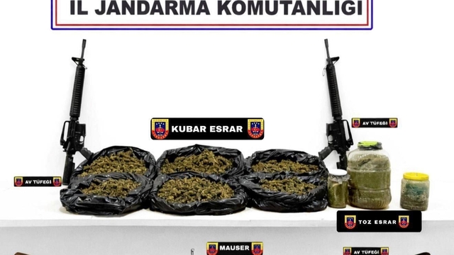Mazıdağı'nda uyuşturucu operasyonu: 35 kilo esrar ele geçirildi