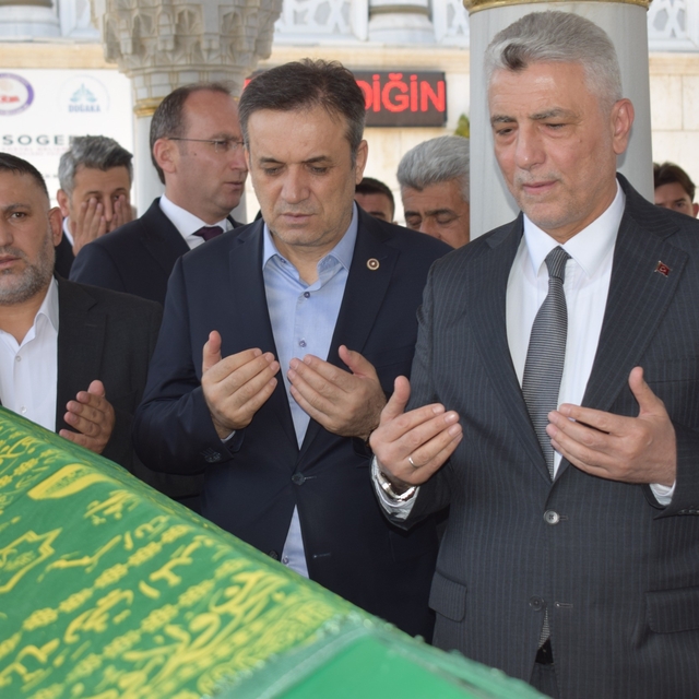 Okul saldırısında hayatını kaybeden Furkan son yolculuğuna uğurlandı