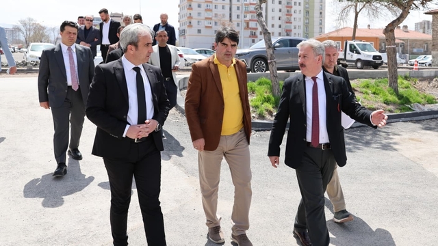 Başkan Palancıoğlu: "Gülük Mahallesi'nde hummalı çalışmalar yapılıyor"