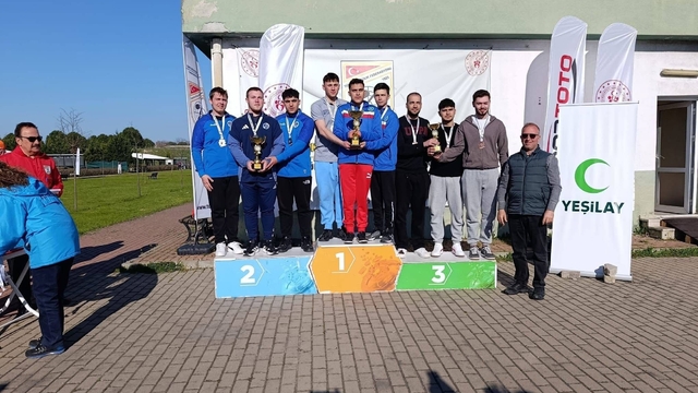 Büyükşehir'in sporcuları Türkiye şampiyonu oldu