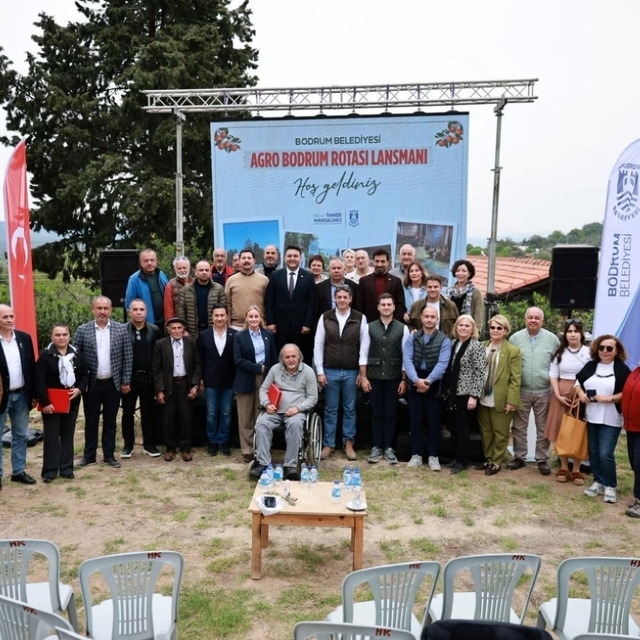 Bodrum'da yazlık fideler üreticilere dağıtıldı