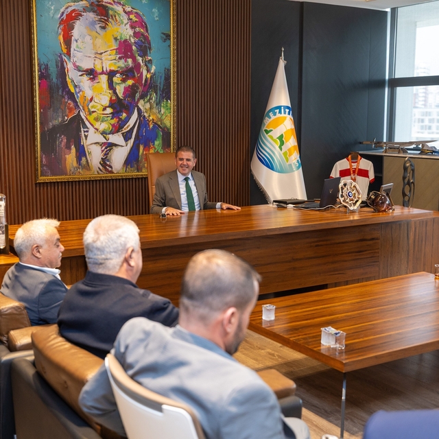 Mezitli'de esnafla belediye el ele ekonomi için buluştu