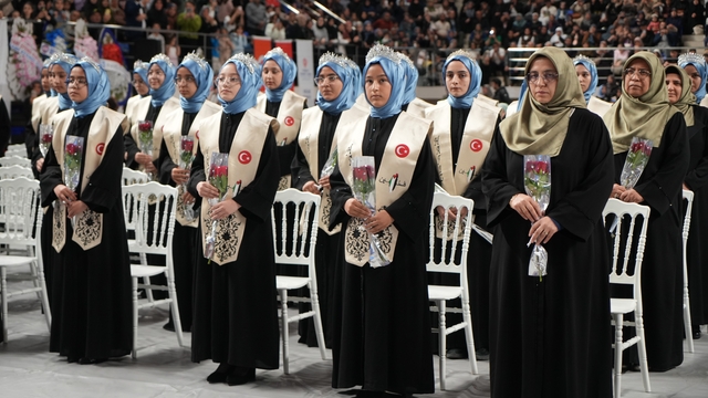 Niğde'de 111 hafız için icazet töreni