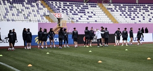 A Milli Kadın Futbol Takımı, İsviçre maçının hazırlıklarına başladı