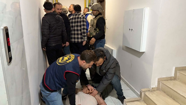 Hatay'da anne ile oğlu ölü bulundu (2)