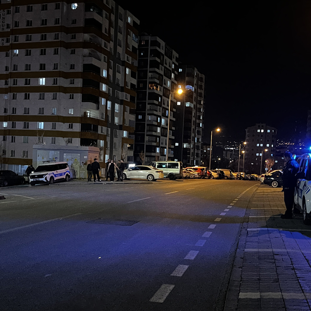 Kayseri'de bıçaklı kavga: 4 yaralı