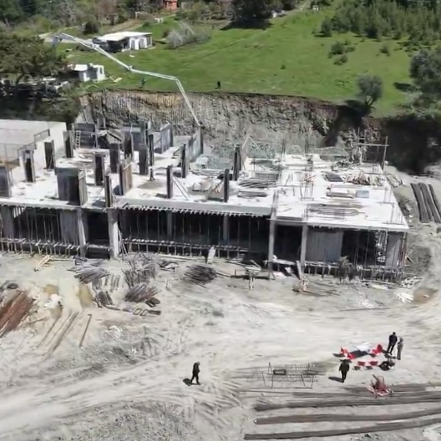 Vali Masatlı Belen'de okul inşaatını inceledi