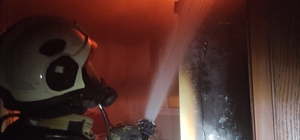 Arsuz'da ev alevlere teslim oldu