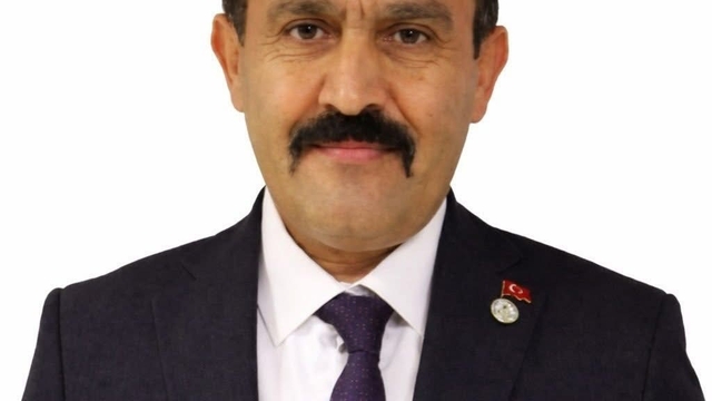 Bolu'da kooperatif ve meslek odasına 'rüşvet' operasyonu
Oda başkanı ve 1 personel tutuklandı