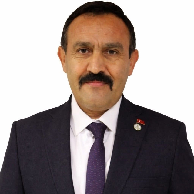 Bolu'da kooperatif ve meslek odasına 'rüşvet' operasyonu
Oda başkanı ve 1 p...