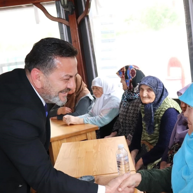 Huzurevinde 'Şifalı Pilav' etkinliği