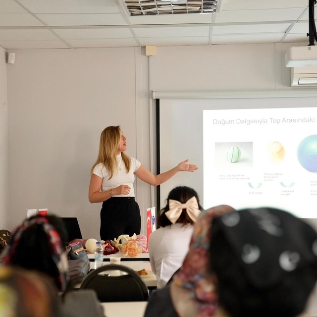 Didim Belediyesi'nden anne adaylarına kapsamlı eğitim