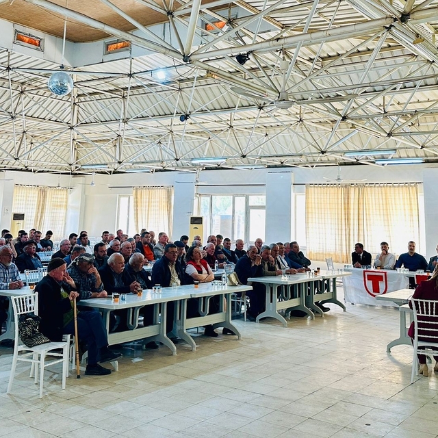 Buldanlı üzüm üreticileri bilgilendirildi