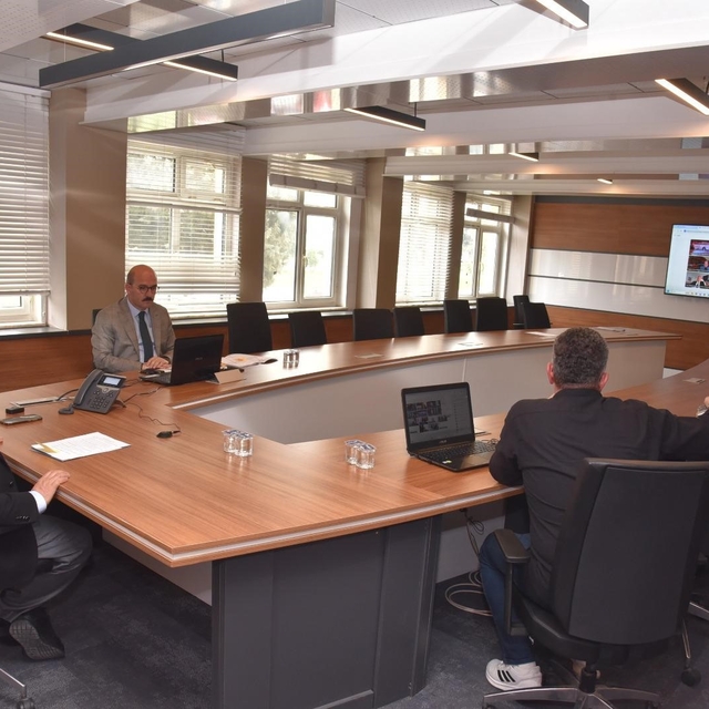 Balıkesir'de Okul Güvenliği masaya yatırıldı
Öğrenciler için güvenli yarınl...