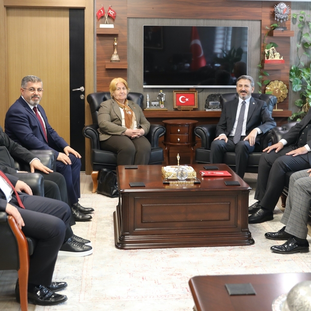 ADEKS, Bakan Yardımcısı Aydın'a 'O Gönüllü Sensin' projesini anlattı