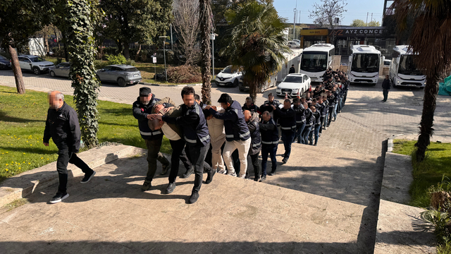Samsun merkezli suç örgütü operasyonunda 25 zanlı gözaltına alındı