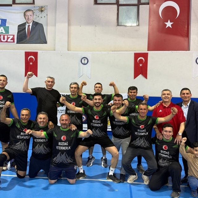 Derinkuyu hem gönülleri hem kupayı kazandı