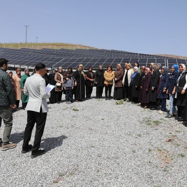 Battalgazi Belediyesi proje ve yatırımları AK Parti Yeşilyurt Kadın Kolları...