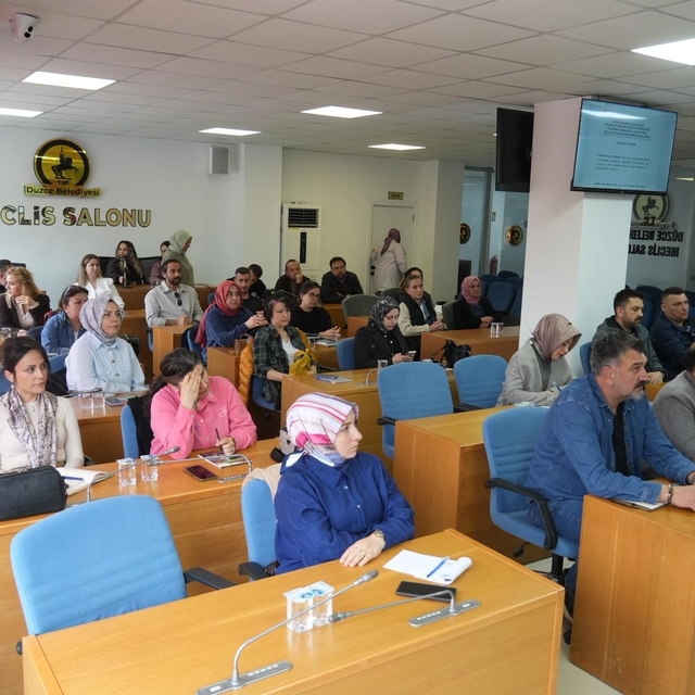 Hizmet içi eğitimler devam ediyor