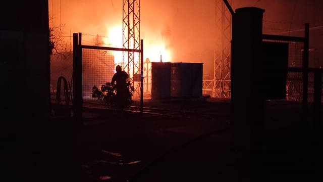 Eğirdir'de trafo yangını korkuttu