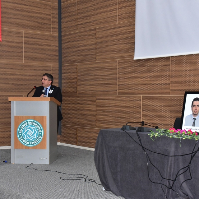 Hayatını kaybeden araştırma görevlisi için okulunda tören düzenlendi
Balıke...