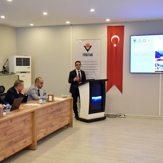 Rektör Yardımcısı Kurnaz: "Disiplinlerarası çalışmalar bilimsel değer üreti...