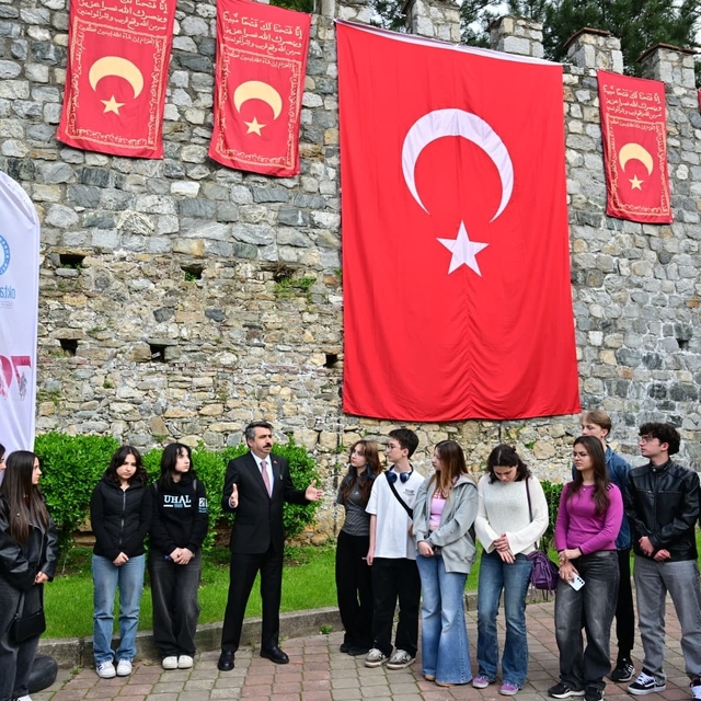 Başkan Yılmaz gençlere fethi anlattı