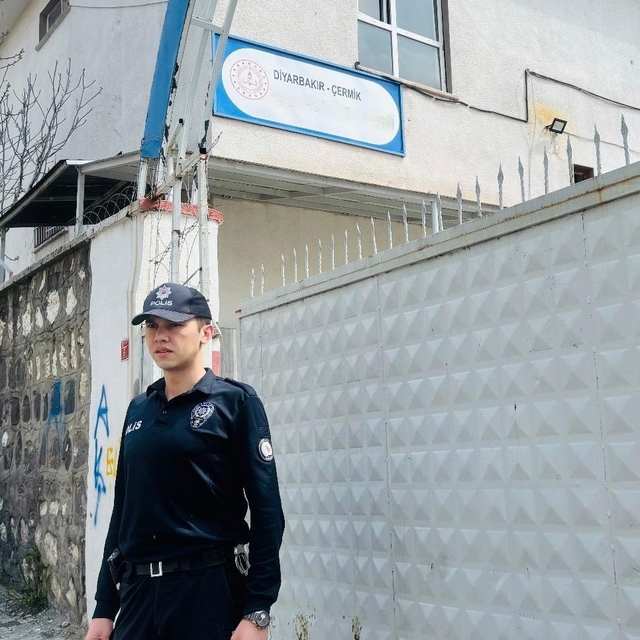 Çermik'te okul önlerinde güvenlik önlemleri arttırıldı