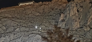 Kayalıklardan atlayan cezaevi firarisi kurtarıldı