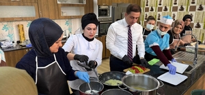 Sason'da gençlere meslek kapısı: Aşçı yardımcılığı kursuna yoğun ilgi