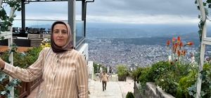 Ayla öğretmenin oğlu Furkan Kara: "Annem ailemizin kahramanıydı, öğrencilerinin de kahramanı oldu" "Annem öğrencilerinin kaçmalarına yardımcı olmuş, önlerine geçerek siper olup kurtulmalarını sağlamış"