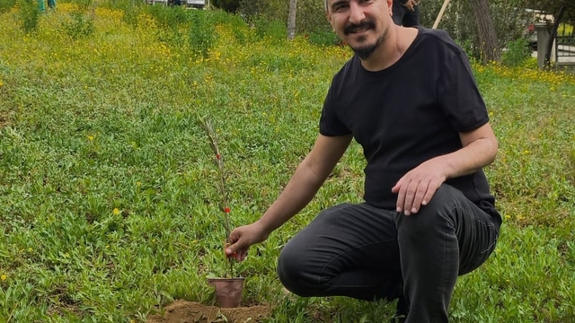 Mut'ta hastane bahçesine 150 zeytin fidanı dikildi