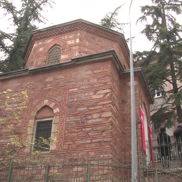 Bursa'da Abdüllatif Kudsi Türbesi yeniden ziyarete açıldı