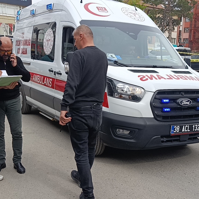 Baba-oğul inşaat işçilerine ateş açtı: 2 yaralı