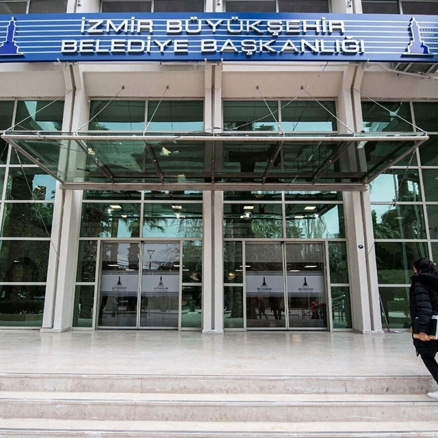 İZBETON 'araç kiralama' davasında 2'nci duruşma görüldü