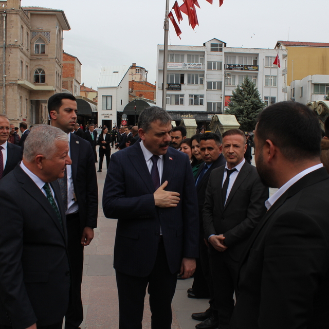 Bakan Çiftçi, Aksaray'da ziyaretlerde bulundu