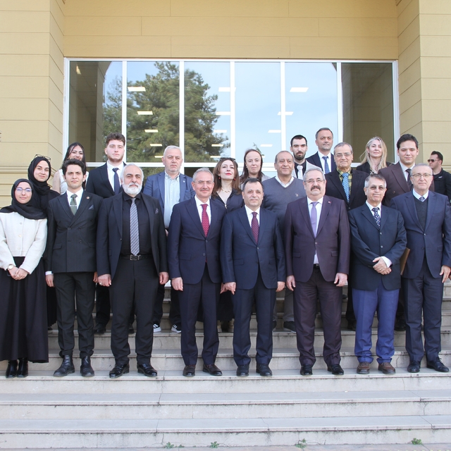 Türk hukukunun önemli ismi Ali Fuad Başgil unutulmadı