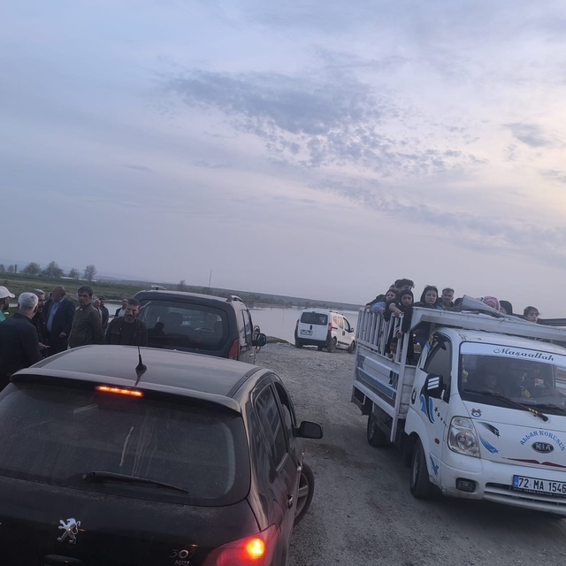 Batman Çayı'na giren 2 çocuktan biri boğuldu