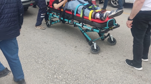 Kastamonu'da motosiklet otomobile çarptı: 1 yaralı