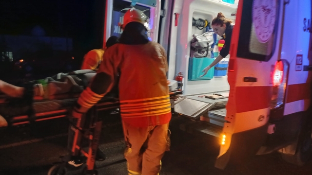 Cizre'de otomobil şarampole yuvarlandı: 4 yaralı