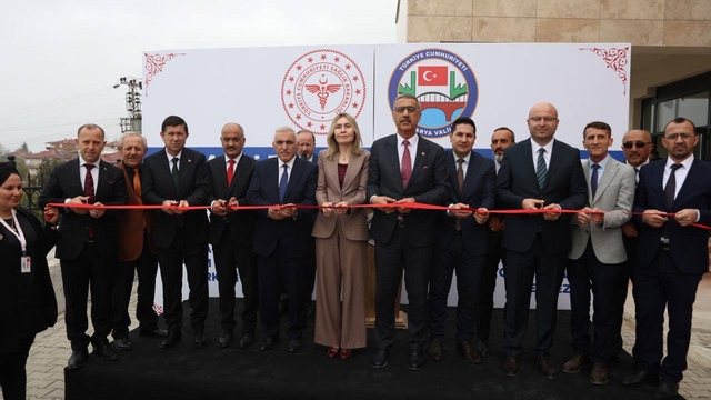 Kocaali ve Karasu'da yeni sağlık hizmet binaları açıldı