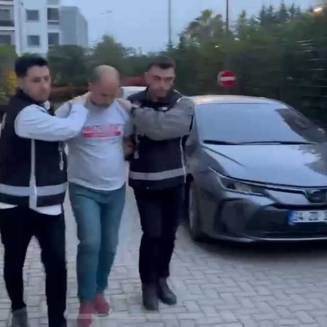 Gülistan Doku soruşturmasında dönemin başhekimi Çağdaş Özdemir Bursa'da göz...